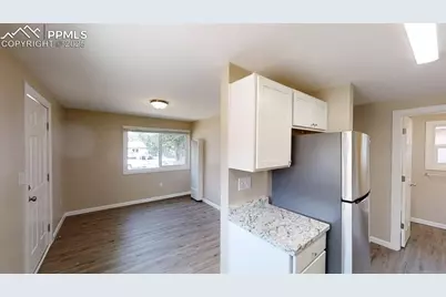 2413 E St Vrain Street, Colorado Springs, CO 80909 - Photo 2