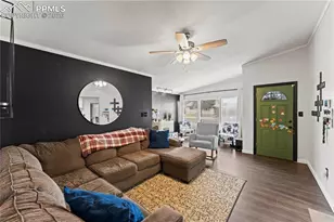 106 Hayes Dr, Colorado Springs, CO 80911 - Photo 2