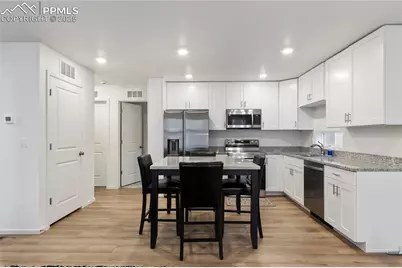 9212 Twin Sisters Drive, Colorado Springs, CO 80927 - Photo 12