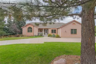 1660 Old Antlers Way, Monument, CO 80132 - Photo 2