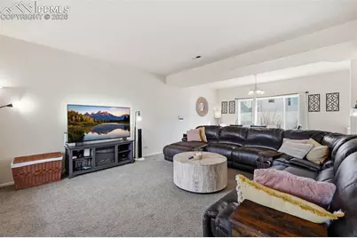 5312 Blue Spruce Drive, Pueblo, CO 81005 - Photo 6