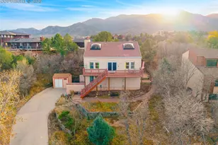 3725 Saints Ct, Colorado Springs, CO 80904 - Photo 4