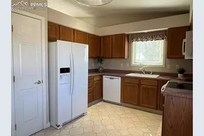 6101 Daylight Point, Colorado Springs, CO 80923 - Photo 6