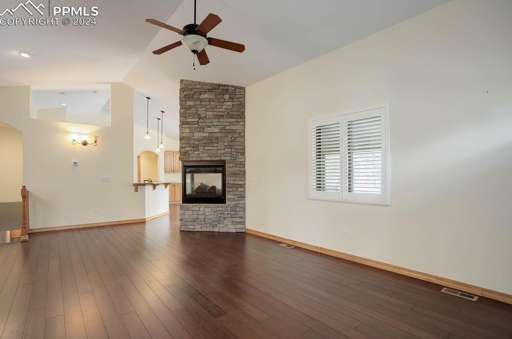 1116 Ptarmigan Dr, Woodland Park CO 80863-8004 exterior