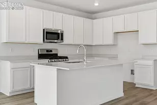 10065 Hartwood Dr, Peyton, CO 80831 - Photo 4