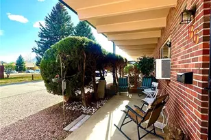 434 Valley Hi Cir, Colorado Springs, CO 80910 - Photo 4