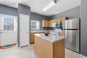 2711 Brooksedge View, Colorado Springs, CO 80910 - Photo 10