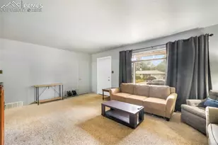 217 Steven Dr, Colorado Springs, CO 80911 - Photo 2