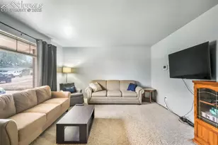 217 Steven Dr, Colorado Springs, CO 80911 - Photo 4