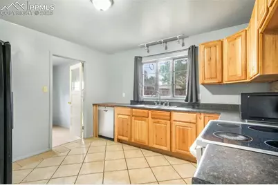 217 Steven Drive, Colorado Springs, CO 80911 - Photo 14