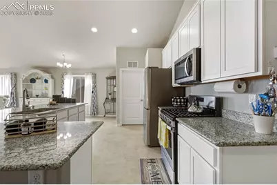 9751 Vistas Park Drive, Peyton, CO 80831 - Photo 12