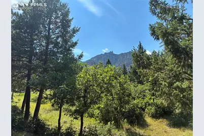 920 Grey Mountain Point, Colorado Springs, CO 80906 - Photo 2