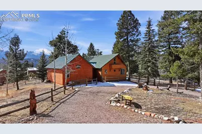 311 E Bowman Avenue, Woodland Park, CO 80863 - Photo 2