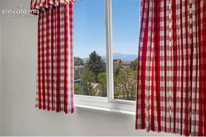 7104 Prairie Wind Drive, Colorado Springs, CO 80923 - Photo 16