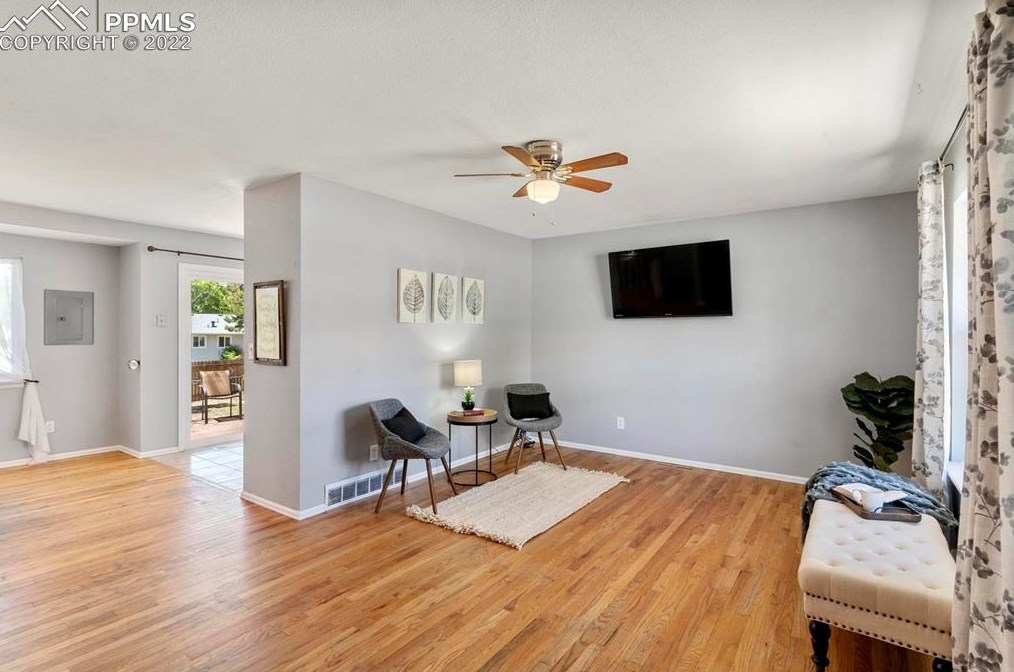 3505 Montebello Dr, Colorado Springs, CO 80918-2321