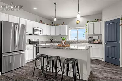 665 E Platteville Boulevard, Pueblo, CO 81007 - Photo 8