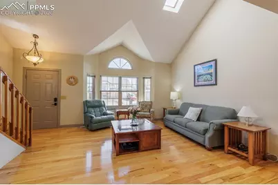 8681 Bellcove Circle, Colorado Springs, CO 80920 - Photo 6