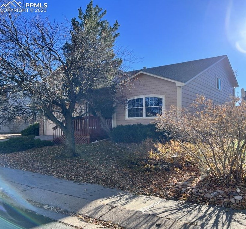 745 Royal Crown Ln, Colorado Springs, CO 80906-5994