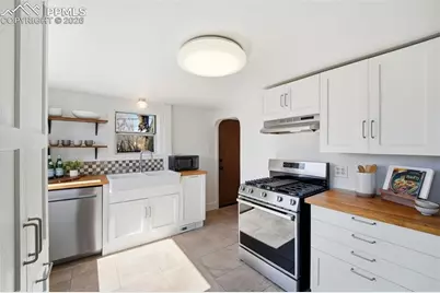 1830 McArthur Avenue, Colorado Springs, CO 80909 - Photo 10