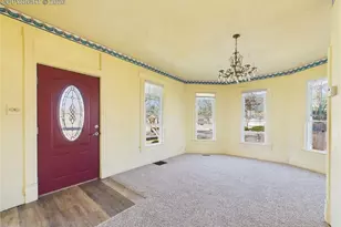 425 W Pitkin Ave, Pueblo, CO 81004 - Photo 6