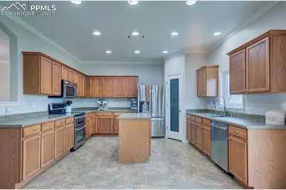 9364 Prairie Dunes Road, Peyton, CO 80831 - Photo 6