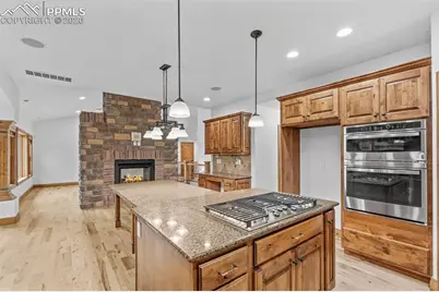 17680 Pond View Place, Colorado Springs, CO 80908 - Photo 16