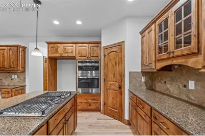 17680 Pond View Place, Colorado Springs, CO 80908 - Photo 12
