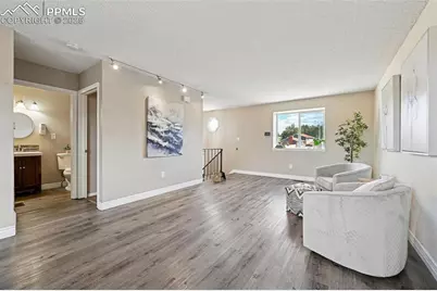 1248 Jet Wing Drive, Colorado Springs, CO 80916 - Photo 10