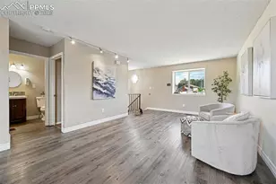 1248 Jet Wing Dr, Colorado Springs, CO 80916 - Photo 10