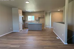 2305 Starboard Ln, Pueblo, CO 81008 - Photo 12