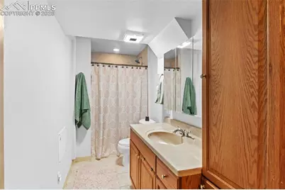 9742 E 113th Avenue, Commerce City, CO 80640 - Photo 32