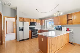 300 Piney Point Ln, Woodland Park, CO 80863 - Photo 10