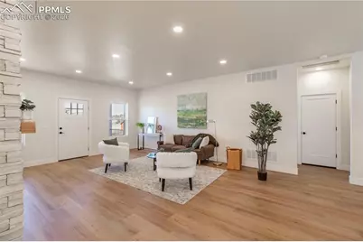 484 Due South Road, Florissant, CO 80816 - Photo 8