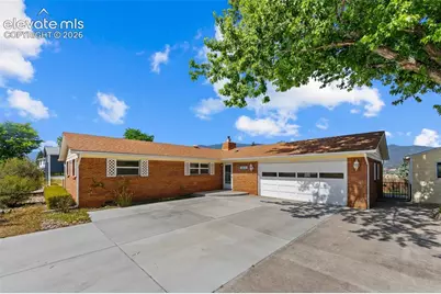 626 Pioneer Lane, Colorado Springs, CO 80904 - Photo 2