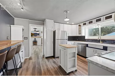 1017 Prairie Road, Colorado Springs, CO 80909 - Photo 8