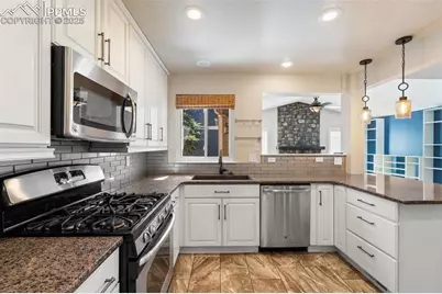 8330 Pepperridge Drive, Colorado Springs, CO 80920 - Photo 14