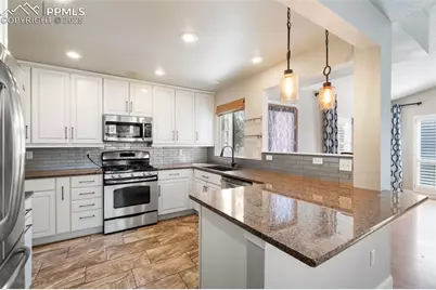 8330 Pepperridge Drive, Colorado Springs, CO 80920 - Photo 12