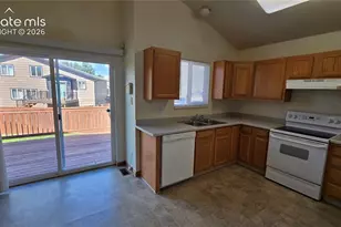 7238 Banberry Dr, Colorado Springs, CO 80925 - Photo 4