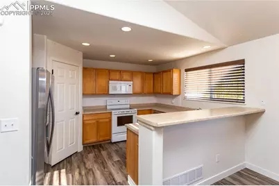 6806 Red Cardinal Loop, Colorado Springs, CO 80908 - Photo 8