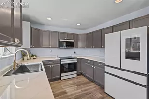 9466 Shinnecock Ct, Peyton, CO 80831 - Photo 6