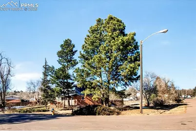 5226 Rocking R Drive, Colorado Springs, CO 80915 - Photo 46