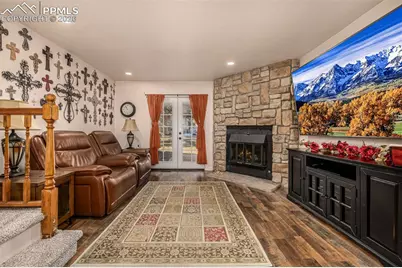 3408 Queen Anne Way, Colorado Springs, CO 80917 - Photo 4