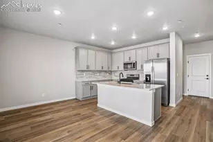 1133 Babette Hts, Colorado Springs, CO 80904 - Photo 8