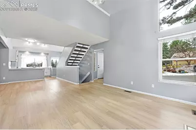 365 Autumn Ridge Circle #A, Colorado Springs, CO 80906 - Photo 6