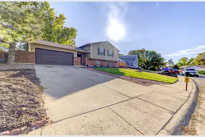 4230 Blueflax Drive, Pueblo, CO 81001 - Photo 2