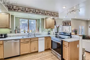 7880 Manston Dr, Colorado Springs, CO 80920 - Photo 10