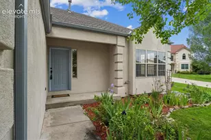 5715 Velvet Ct, Colorado Springs, CO 80918 - Photo 4