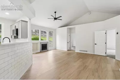 5715 Velvet Court, Colorado Springs, CO 80918 - Photo 8
