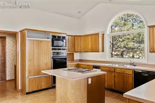 3970 Hermitage Dr, Colorado Springs, CO 80906 - Photo 10