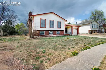 2466 W Payne Circle, Colorado Springs, CO 80916 - Photo 2